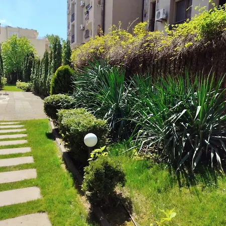In Dawn Park Deluxe Apartament Słoneczny Brzeg